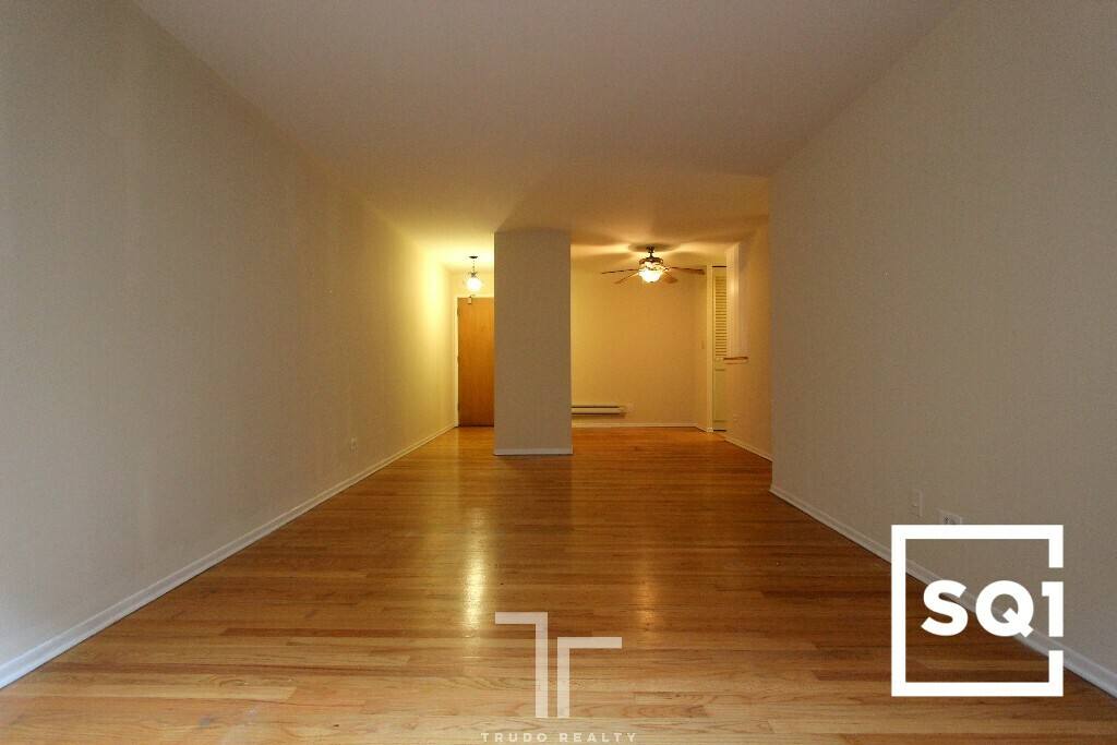 Townhouse for rent at 660 W Wrightwood Ave #316, Chicago, IL 60614