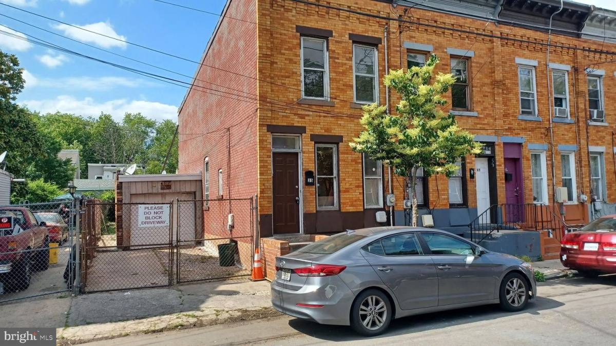 Apartment for rent at 35 Mechanics Ave #35, Fairless Hills, PA 19030