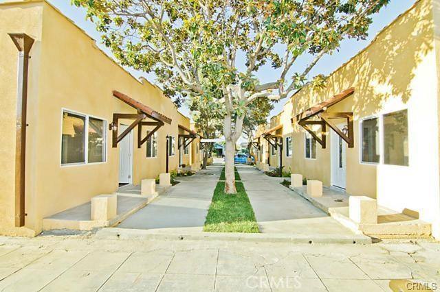 Apartment for rent at 626 W 59th Place #626, Los Angeles, CA 90044