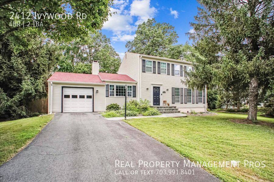 House for rent at 2412 Ivywood Rd, Reston, VA 20191
