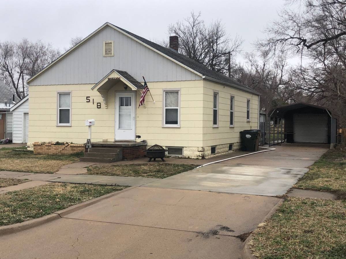 House for rent at 518 E 4th, Hoisington, KS 67544