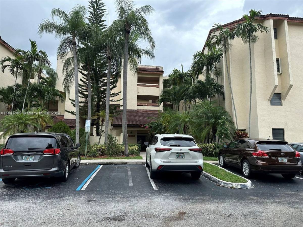 Condo for rent at 12455 SW 93rd Terrace #205T, Miami, FL 33186