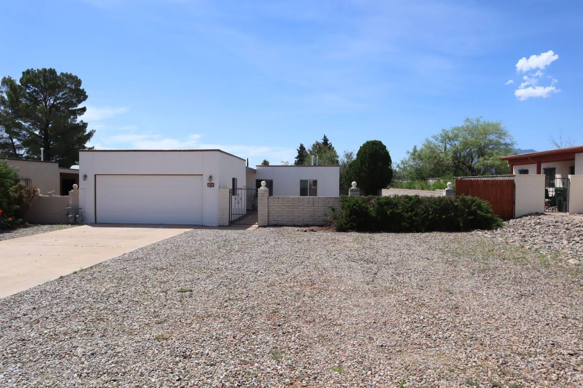House for rent at 1140 Carmelita Dr, Sierra Vista, AZ 85635