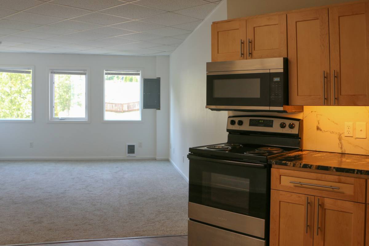 Apartment for rent at 17911 W Big Lake Blvd #8, Mount Vernon, WA 98274