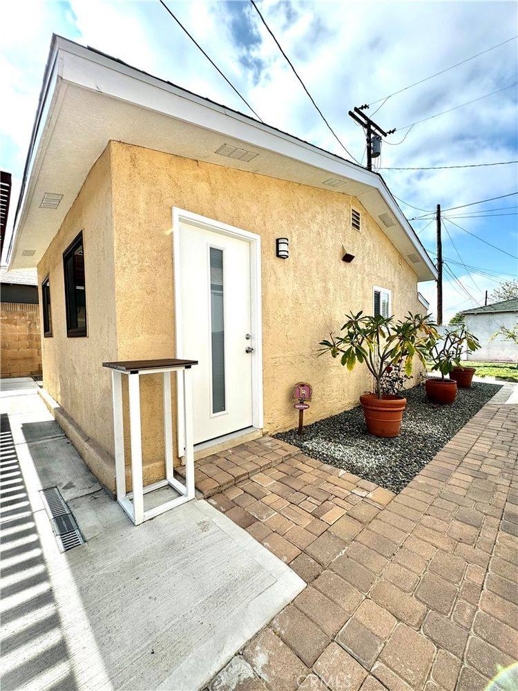 Apartment for rent at 26428 Leesdale Ave, Harbor City, CA 90710