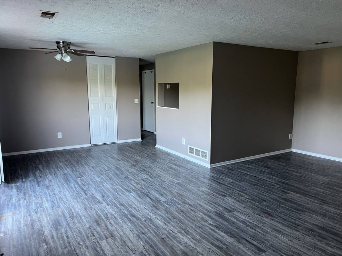 Apartment for rent at 4582 Roxbury Circle, Batavia, OH 45103