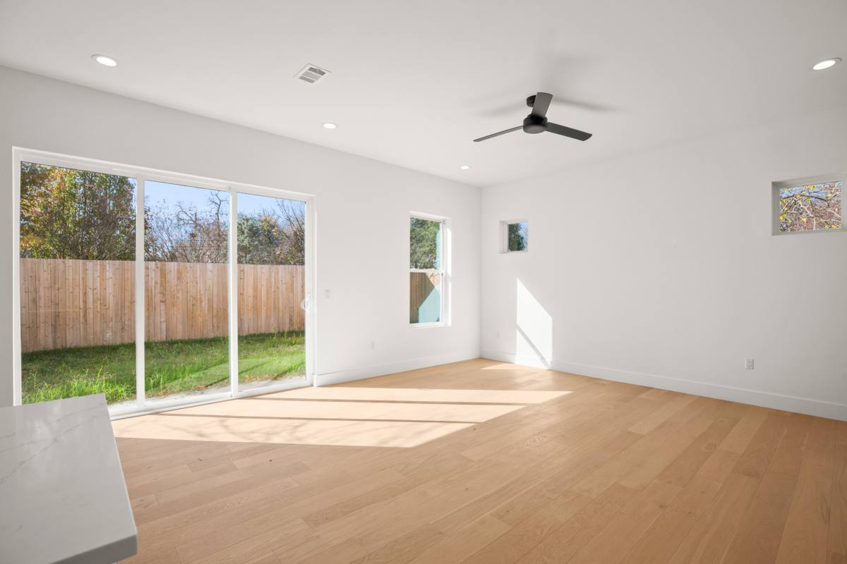 Apartment for rent at 2715 Sweeney Lane, Austin, TX 78723