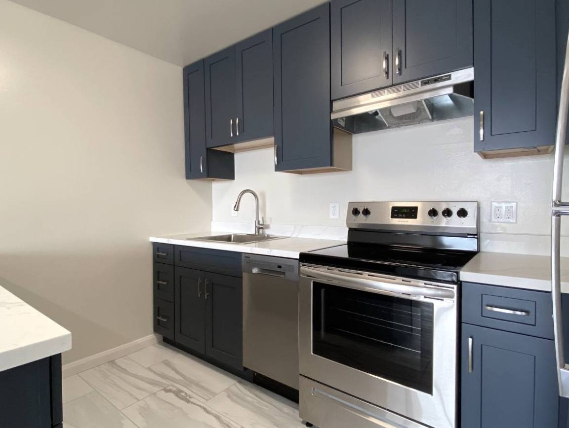 Apartment for rent at 655 Kansas St #404, San Francisco, CA 94107