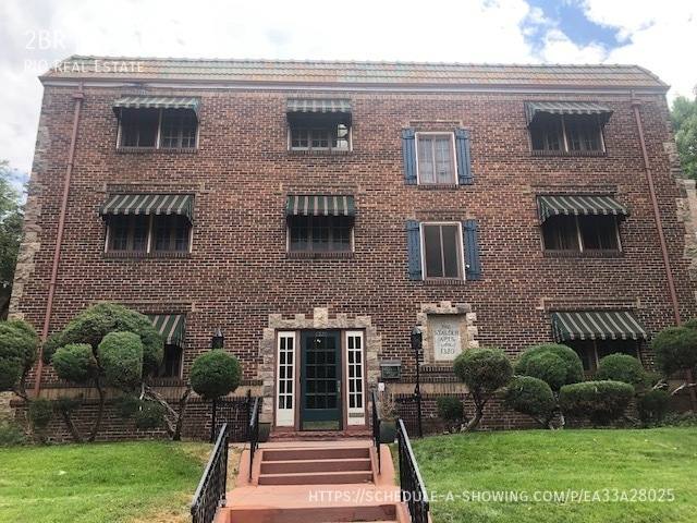 Apartment for rent at 1320 York St #28, Denver, CO 80206