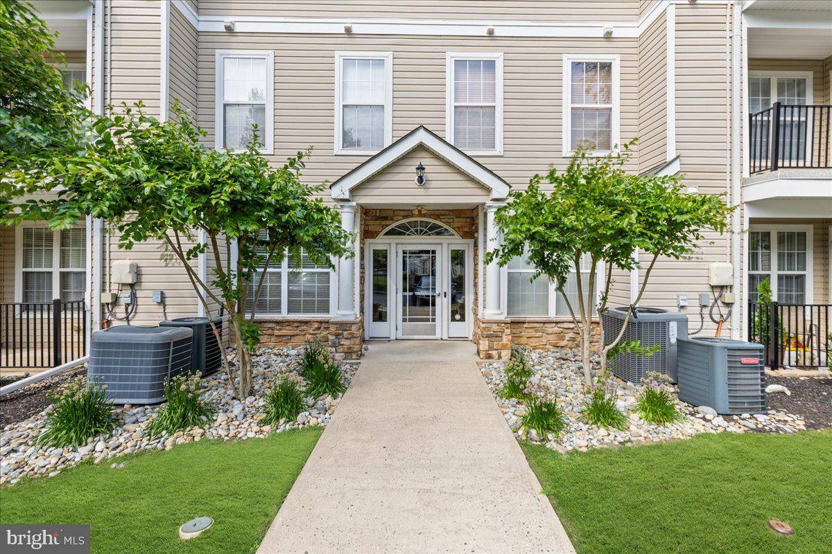 Apartment for rent at 121 Kyle Way #121, Lawrence Township, NJ 08648