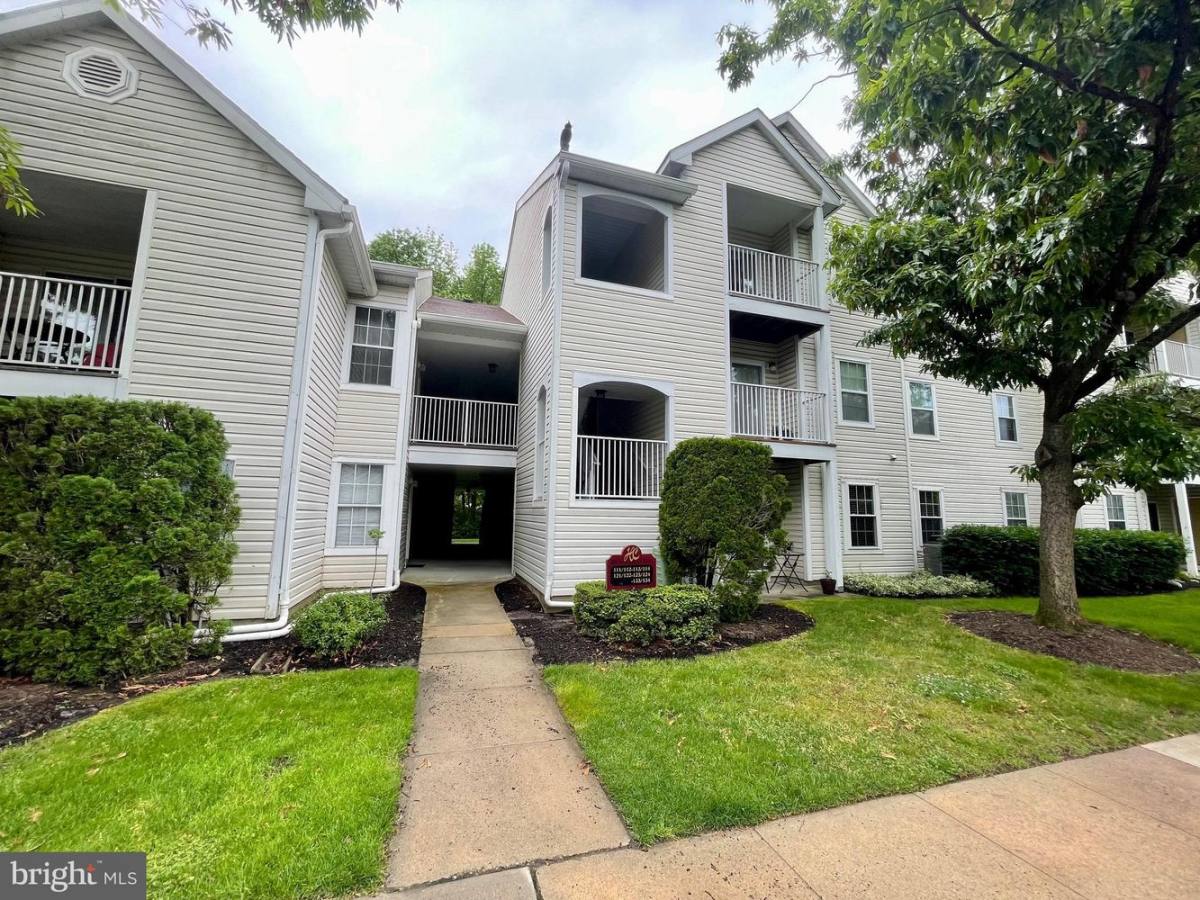 Condo for rent at 124 Walden Circle #124, Lawrence Township, NJ 08648