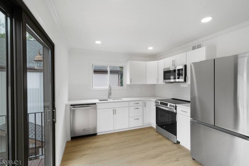 Apartment for rent at 116 Alpine Court #16-16, Andover, NJ 07821