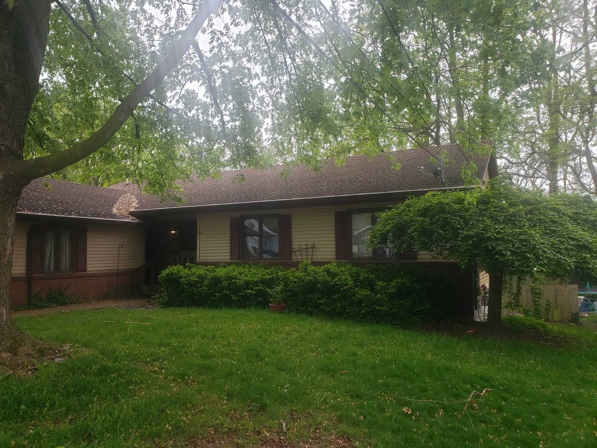 Townhouse for rent at 1935 Greenfield Ave SW, Wyoming, MI 49519
