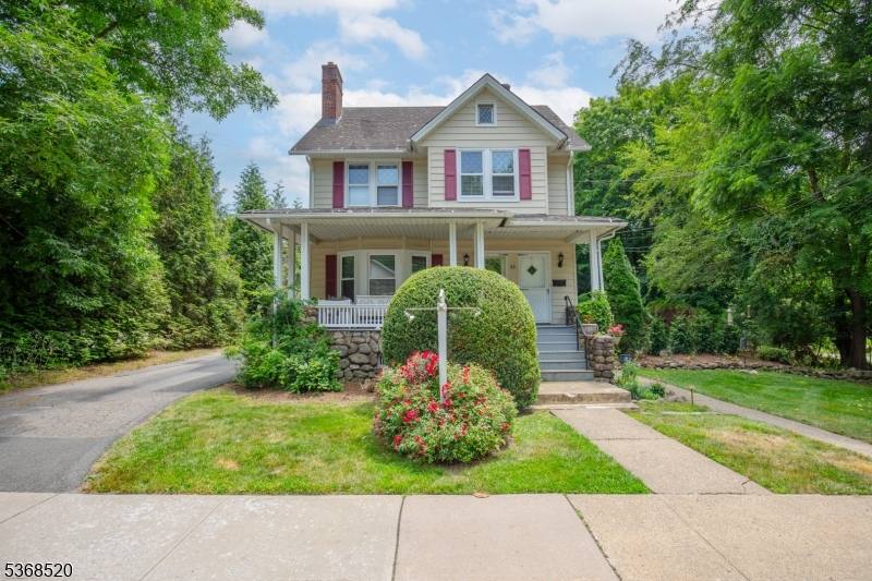Apartment for rent at 60 Arch St #60, Allendale, NJ 07401
