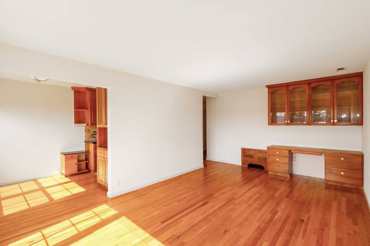 Apartment for rent at 2649 Polk St #11, San Francisco, CA 94109