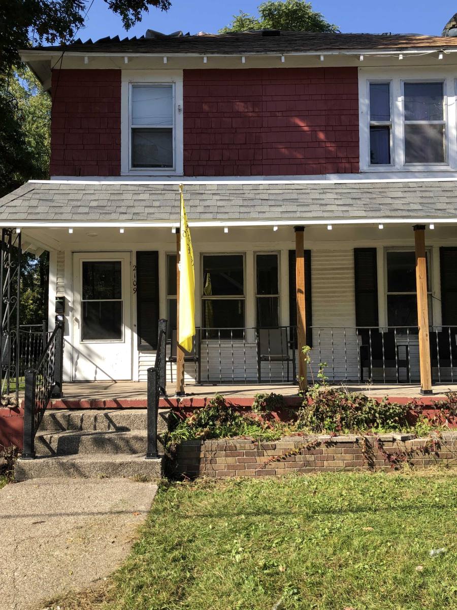 Apartment for rent at 2109 Saint Charles Ave SW #1, Grand Rapids, MI 49507