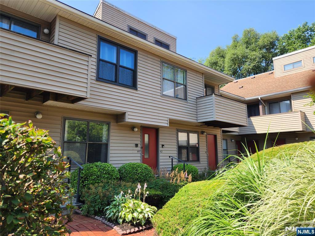 Condo for rent at 77 Liberty St #44-44, Bogota, NJ 07603