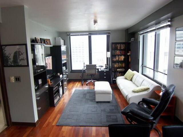 Apartment for rent at 199 New Montgomery St #1407, San Francisco, CA 94105