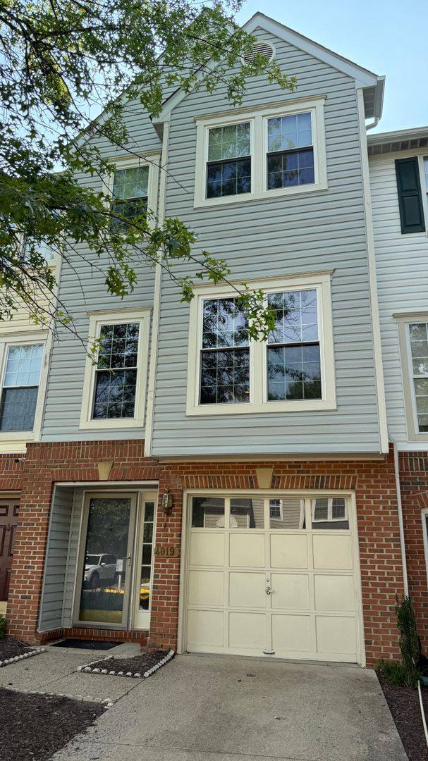 Townhouse for rent at 4019 Cressida Place, Woodbridge, VA 22192