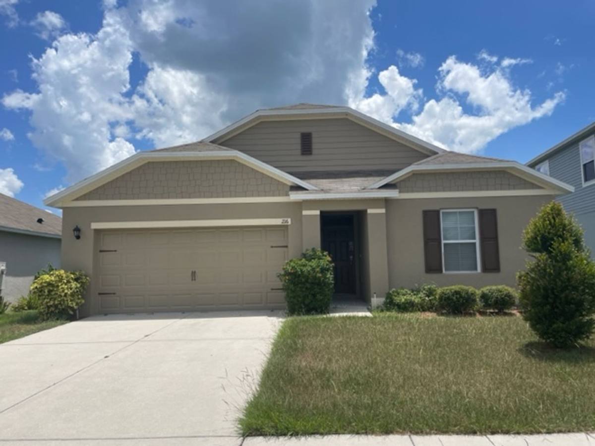 House for rent at 216 Grove Branch Rd, Winter Haven, FL 33880