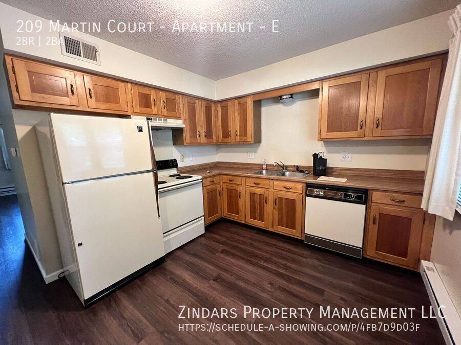 Townhouse for rent at 209 Martin Court E, Catlin, IL 61817