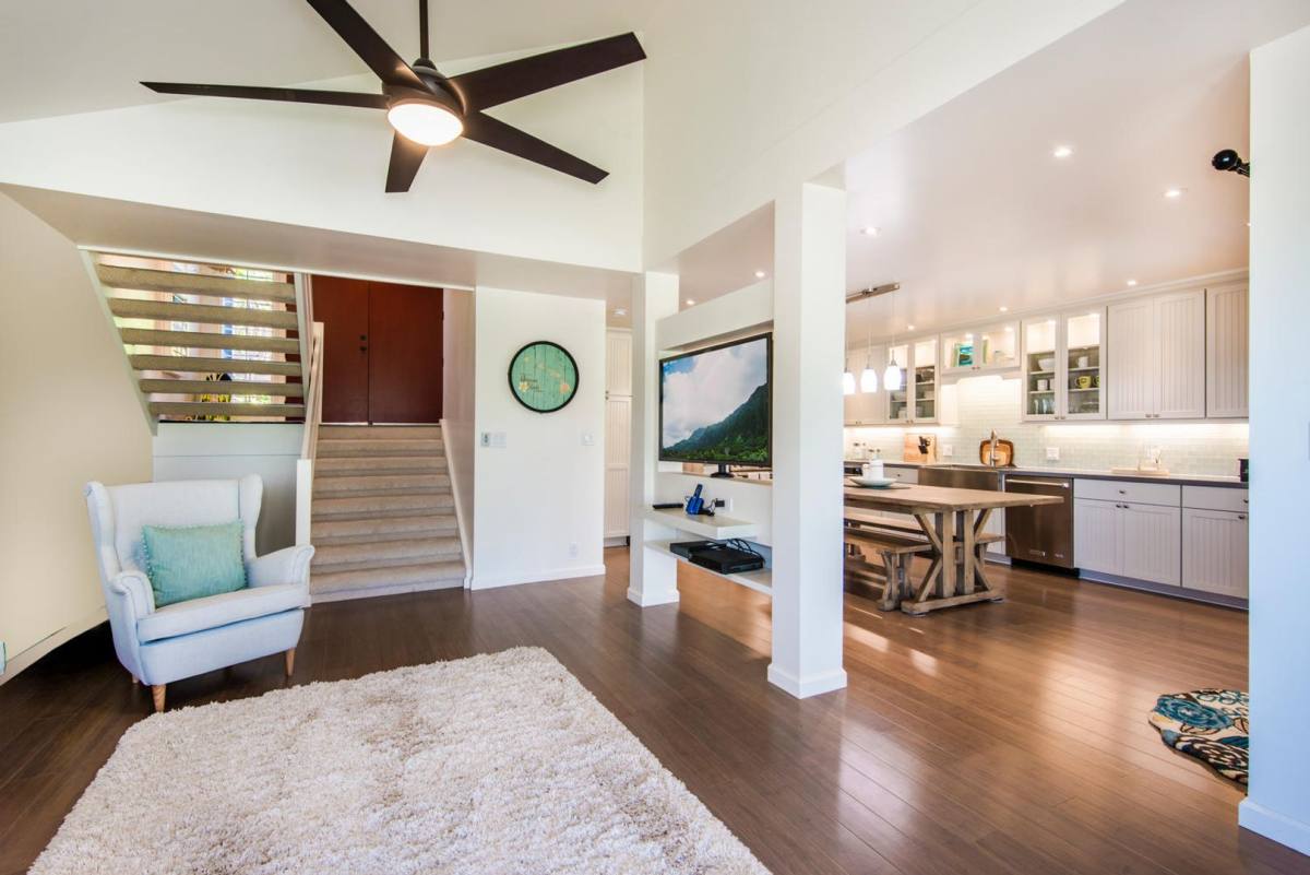 Townhouse for rent at 321A Kaelepulu Dr, Kailua, HI 96734