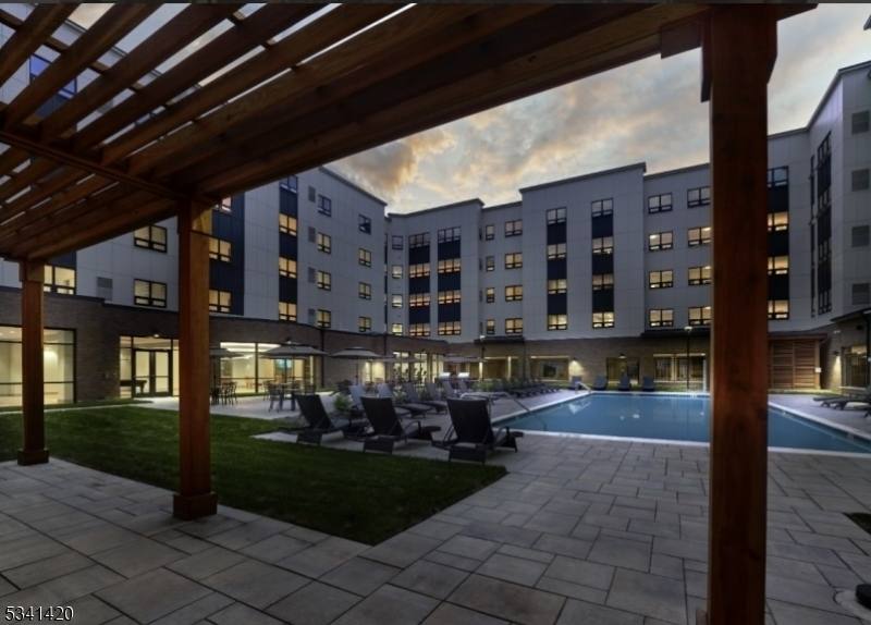 Apartment for rent at 10 Green St #507, Avenel, NJ 07001