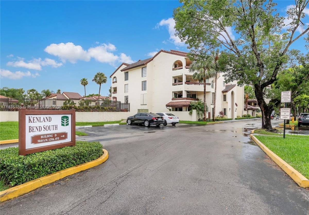 Apartment for rent at 9040 SW 125th Ave #D405, Miami, FL 33186