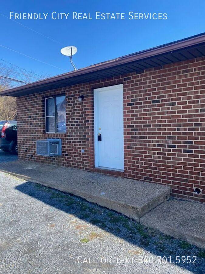 Apartment for rent at 525 Hawkins St #A, Harrisonburg, VA 22801