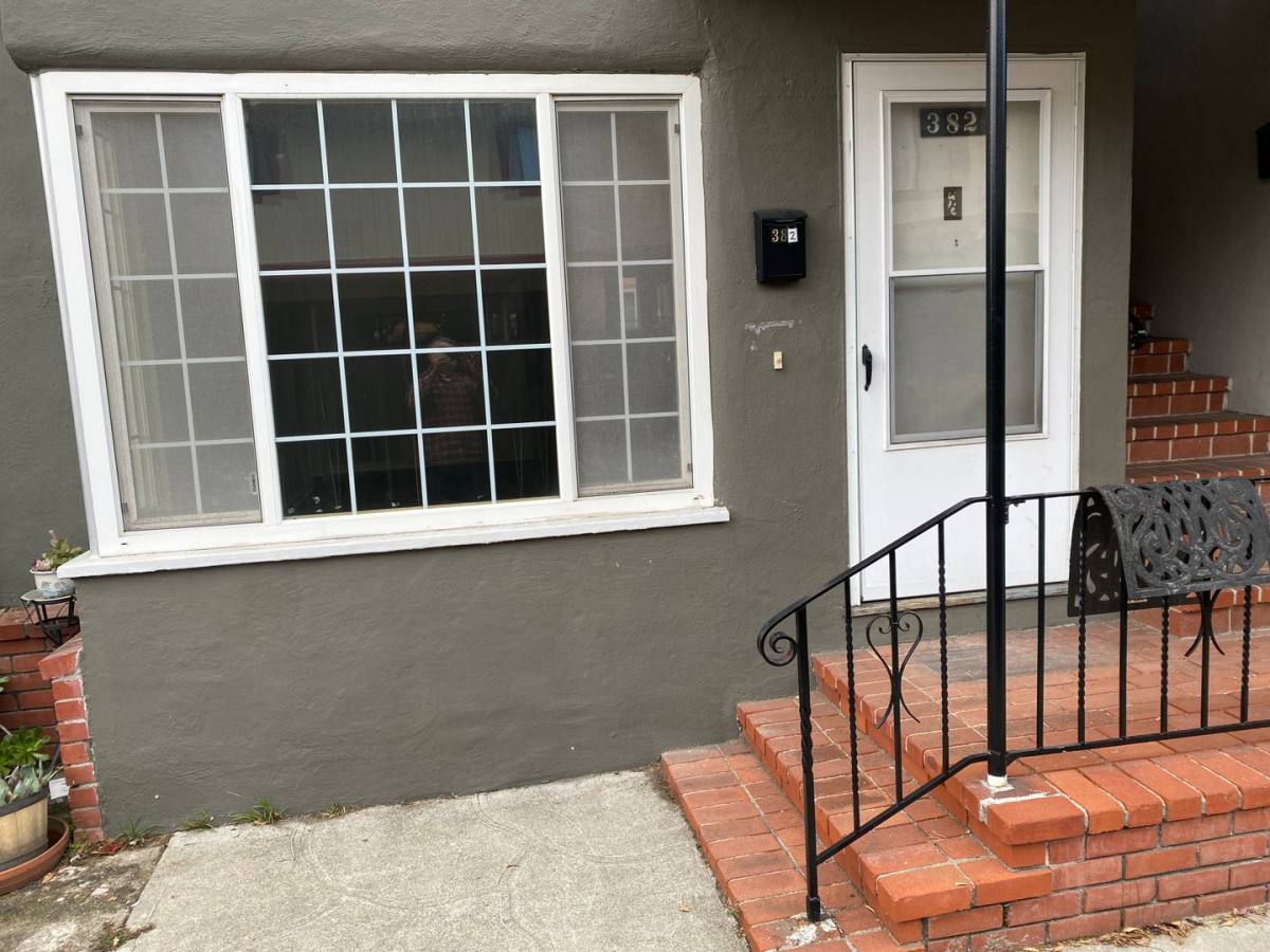 Apartment for rent at 382-392 Callan Ave, San Leandro, CA 94577