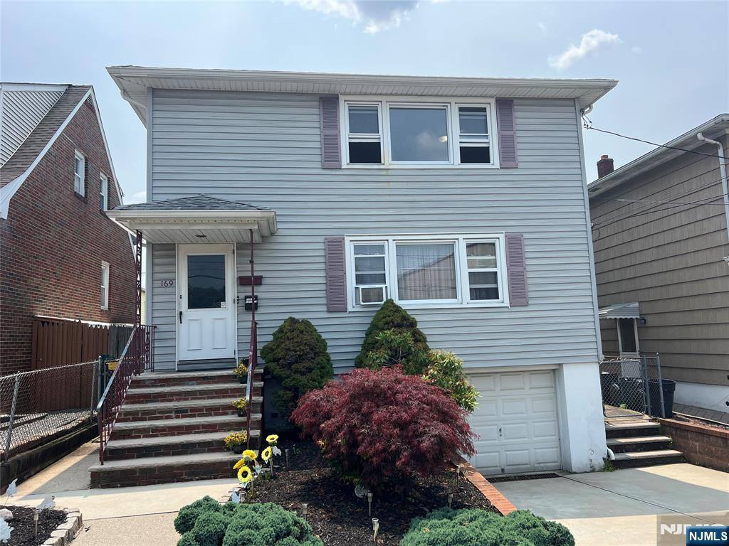 Apartment for rent at 169 Biltmore St #2-2, Belleville, NJ 07109