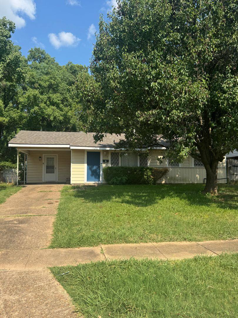 House for rent at 1504 Leslie St, Bossier City, LA 71111