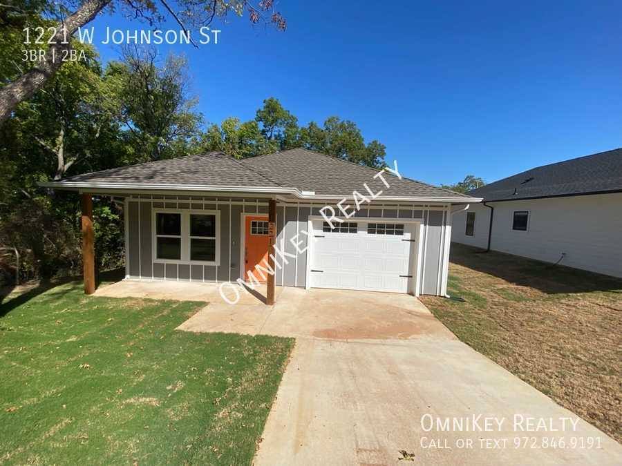 House for rent at 1221 W Johnson St, Denison, TX 75020
