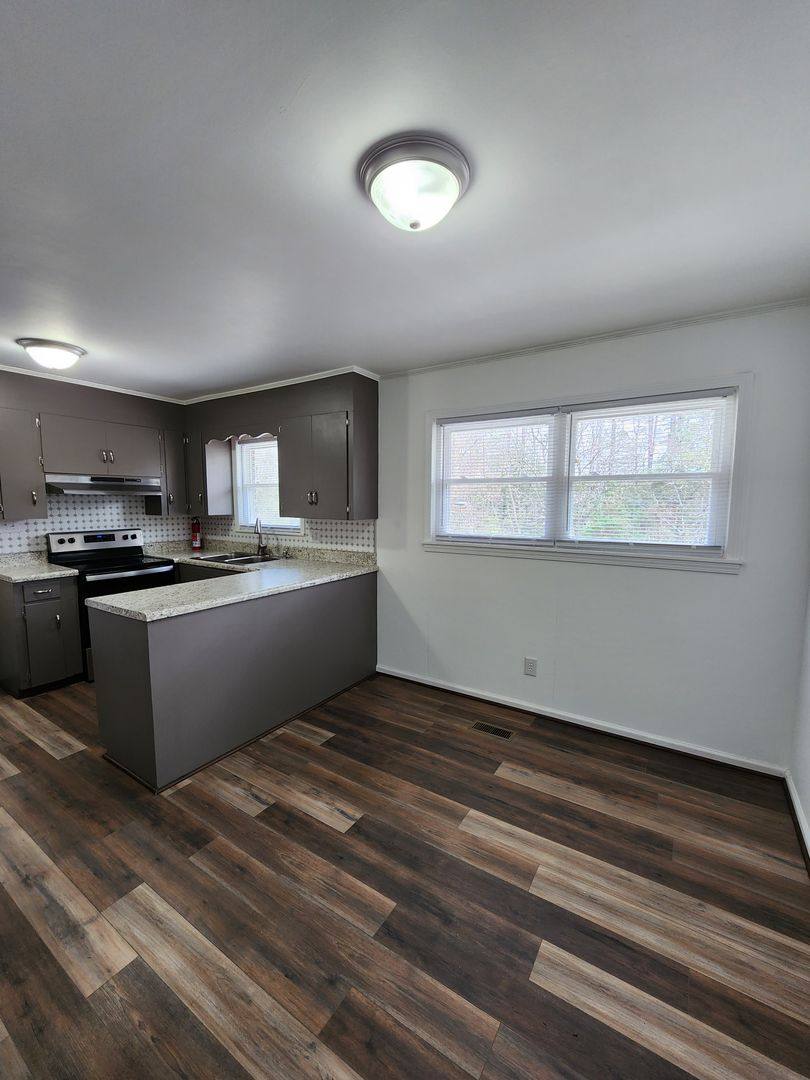 House for rent at 237 Campground Rd, Old Fort, NC 28762