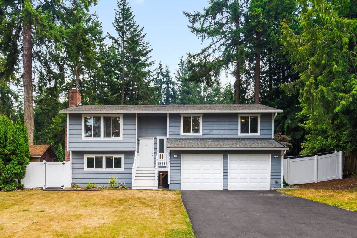 House for rent at 17621 NE 160th St, Woodinville, WA 98072