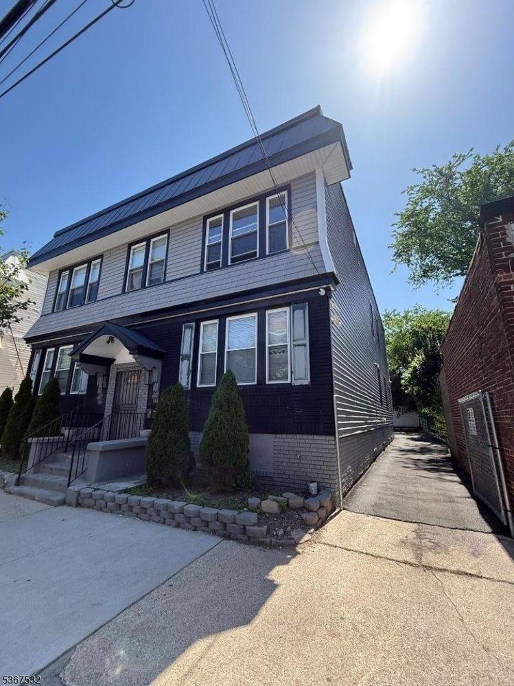 Apartment for rent at 754 S 11th St #3-3, Belleville, NJ 07109