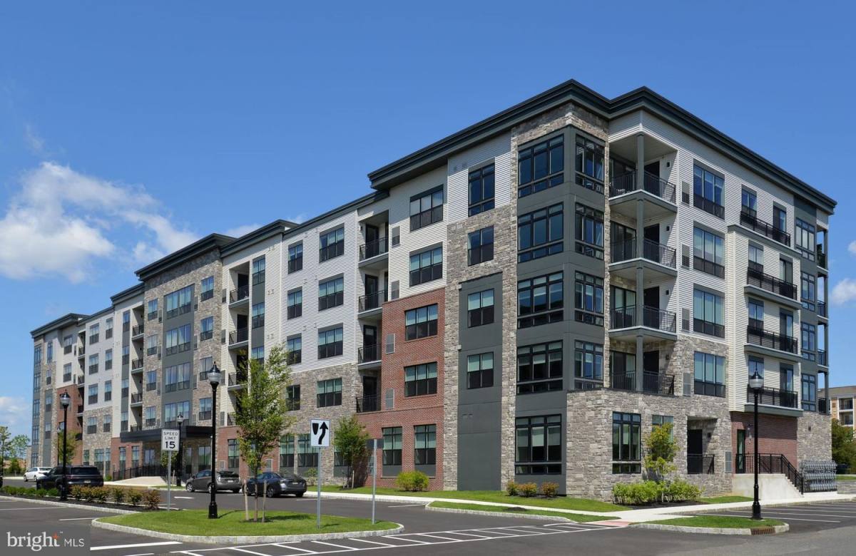 Apartment for rent at 4508 Del Mar Dr, Barrington, NJ 08007