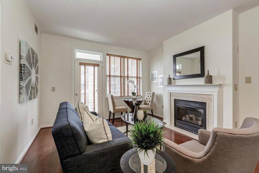 House for rent at 2001 12th St NW #402, Washington, DC 20009
