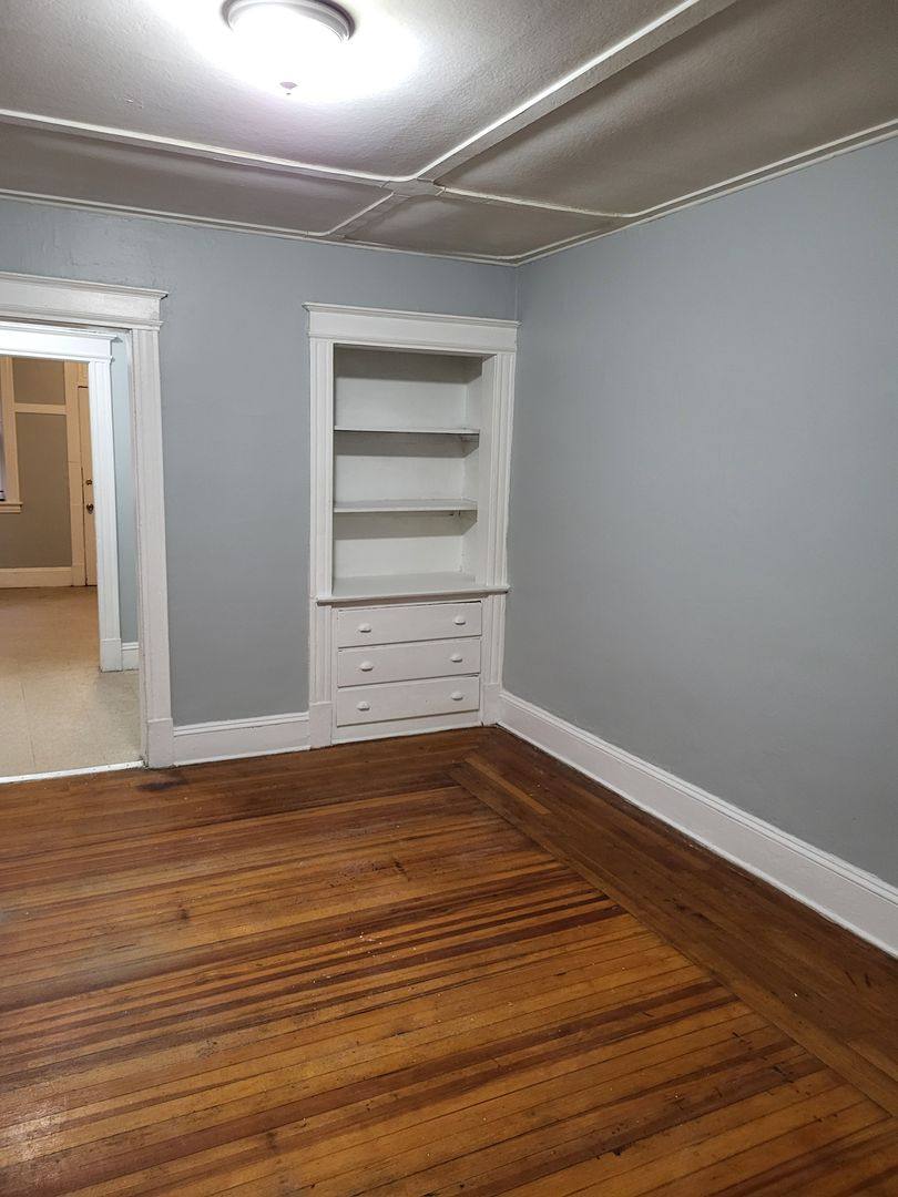 Apartment for rent at 216-226 Pearl St, Springfield, MA 01105