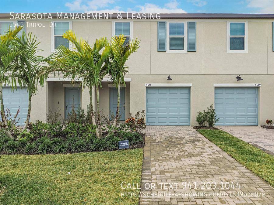Townhouse for rent at 5545 Tripoli Dr, Palmetto, FL 34221