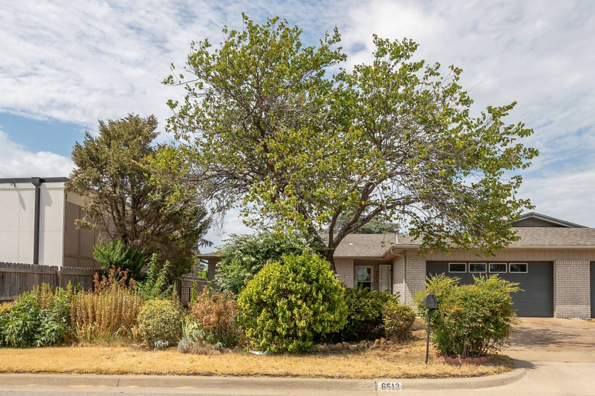 House for rent at 6513 E 50th St, Tulsa, OK 74145