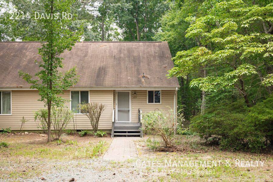 Apartment for rent at 2214 Davis Rd, Hillsborough, NC 27278