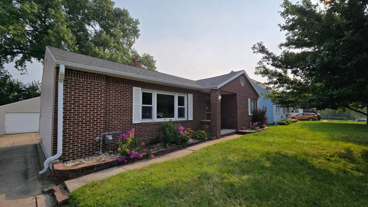 House for rent at 509 Carolina Ave, Waterloo, IA 50702