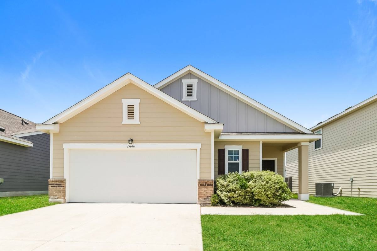 House for rent at 19616 Cloudy Bay Dr, Pflugerville, TX 78660