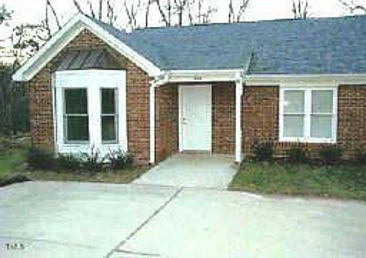 Townhouse for rent at 400 Creekway Dr, Fuquay Varina, NC 27526