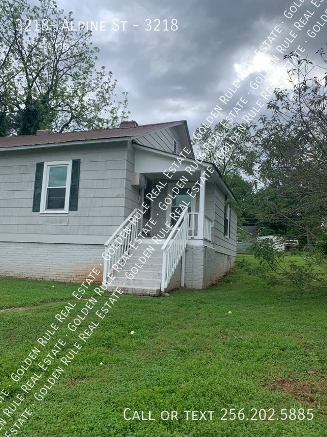 Apartment for rent at 3218- Alpine St, Huntsville, AL 35805