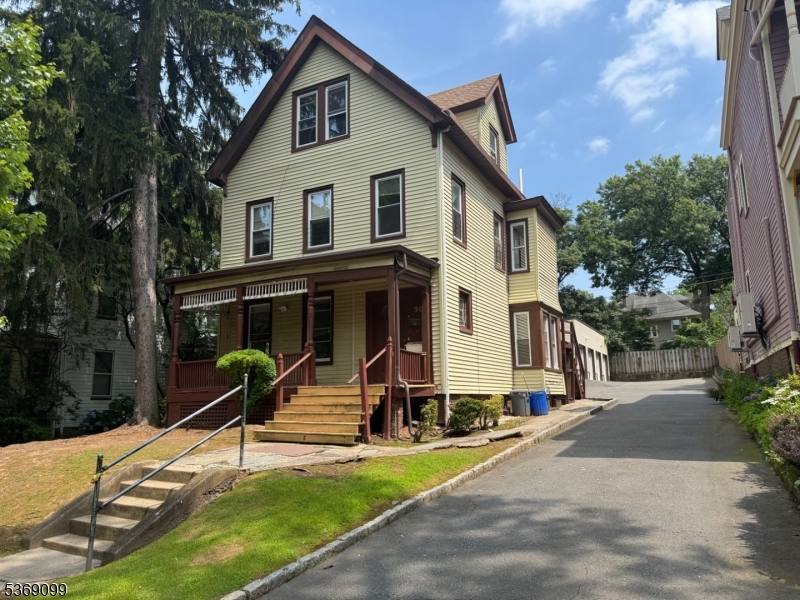 Apartment for rent at 30 Riggs Place #1-1, Belleville, NJ 07109