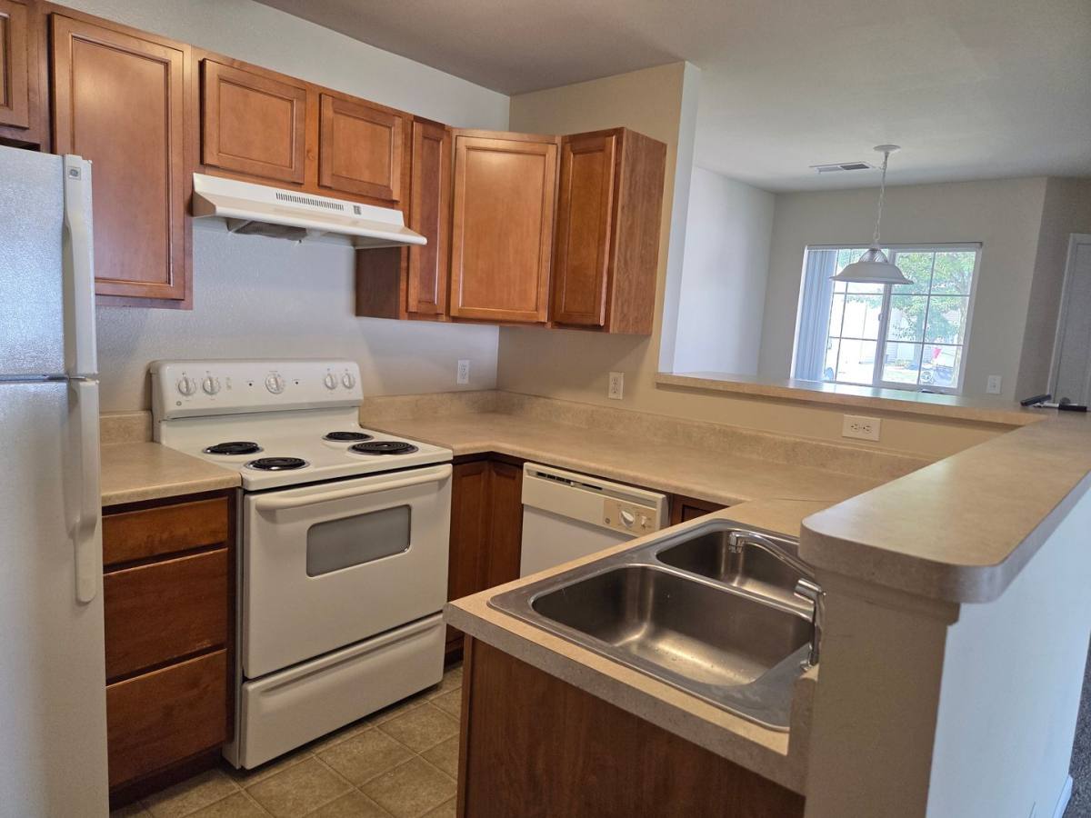 Apartment for rent at 5943 8th Ave, Grandville, MI 49418