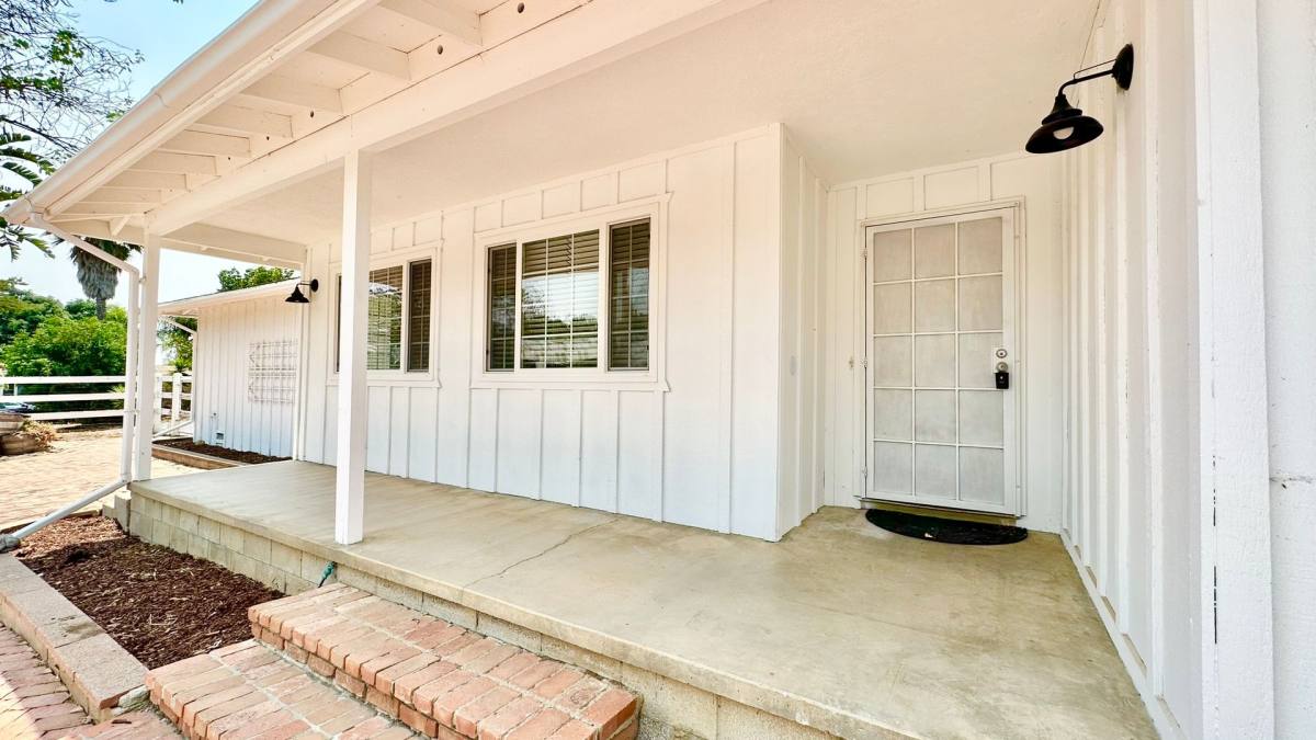 House for rent at 2200 E Alvarado St, Fallbrook, CA 92028