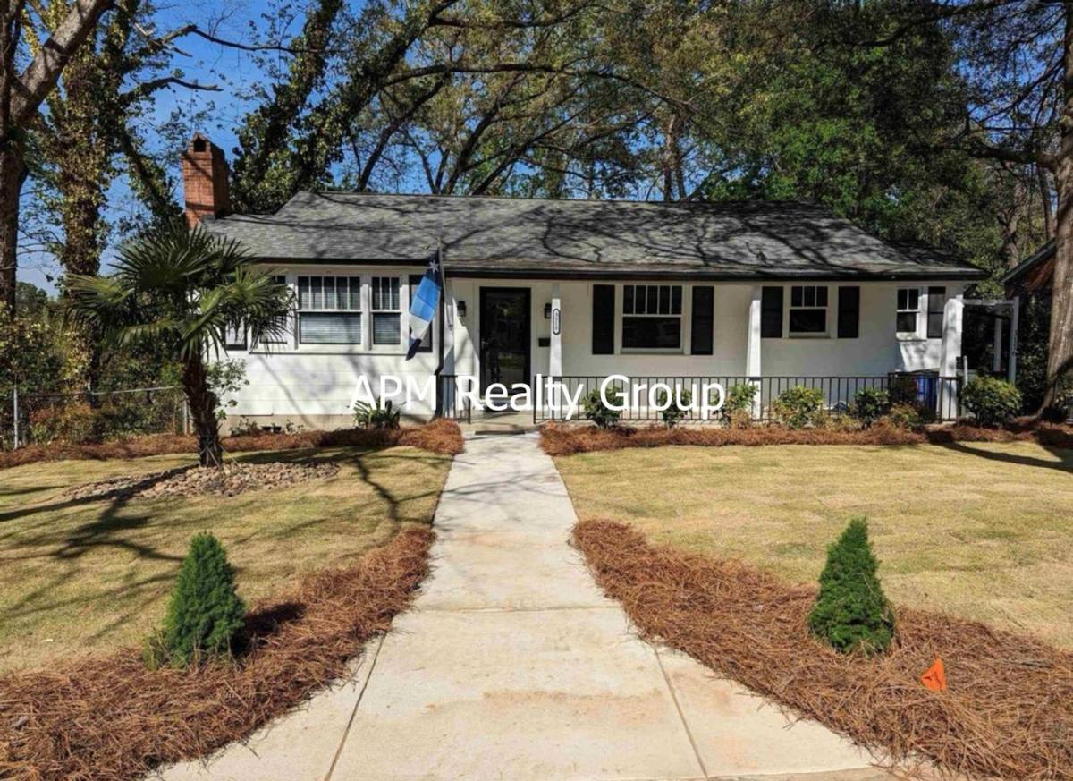 Apartment for rent at 3118 Lakewood Ave, Columbia, SC 29201